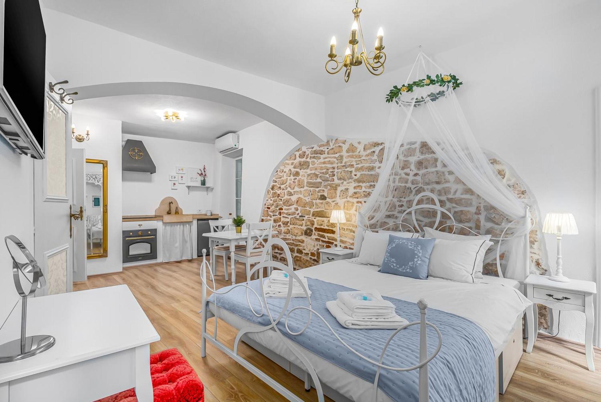 Primavera Deluxe Studio Apartment Rovinj Exterior foto
